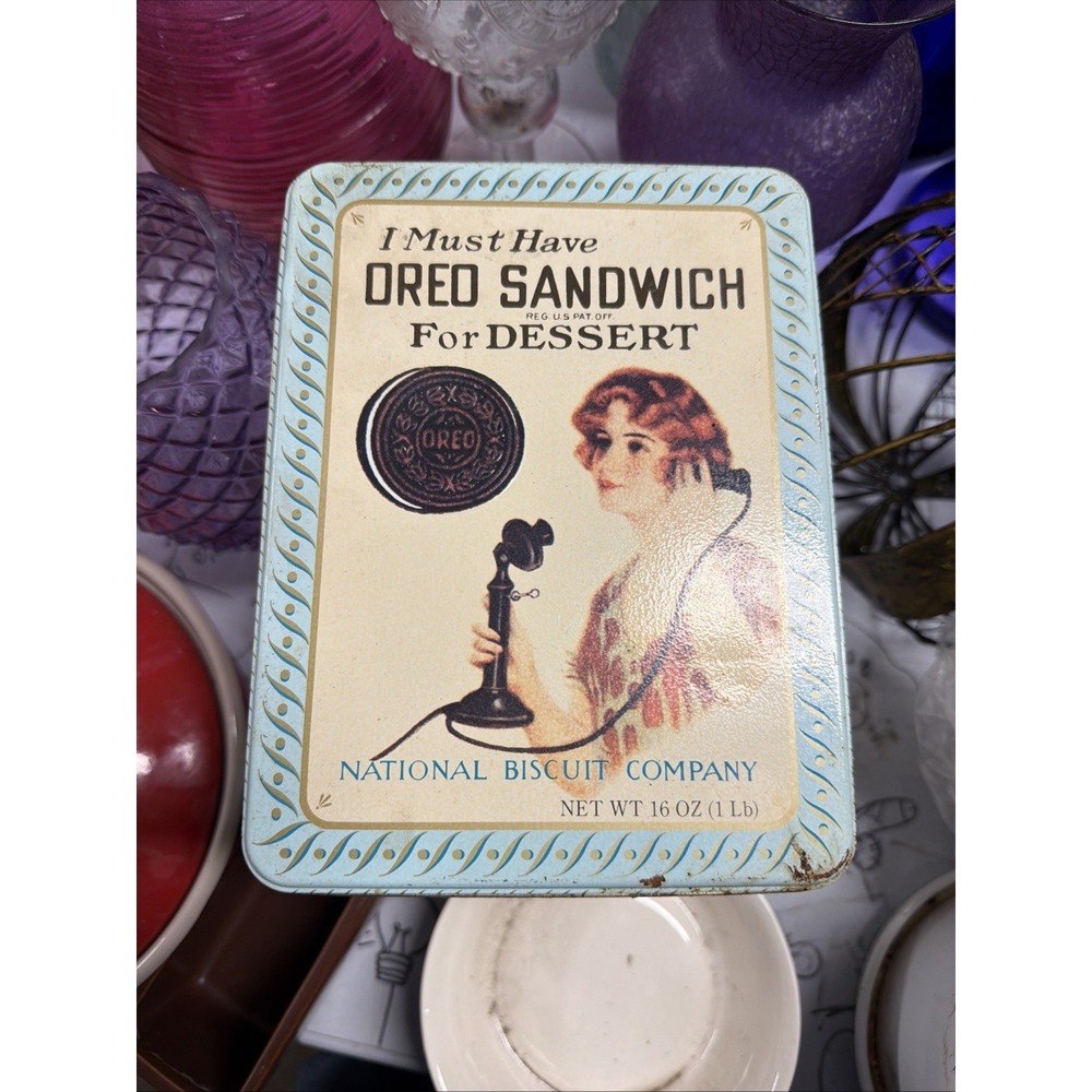 VINTAGE 1986 OREO "I Must Have Oreo Sandwich For Dessert" Tin